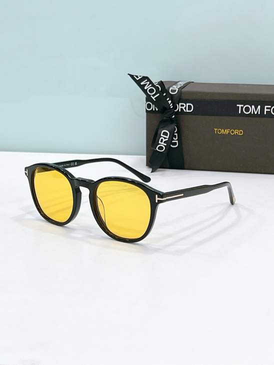 Picture of Tom Ford Sunglasses _SKUfw80538475fw